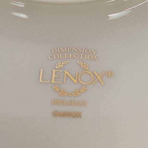 Vintage Lenox Holiday Chip and Dip, Holly Berries & Gold Trim. Christmas Dish - Picture 5 of 6